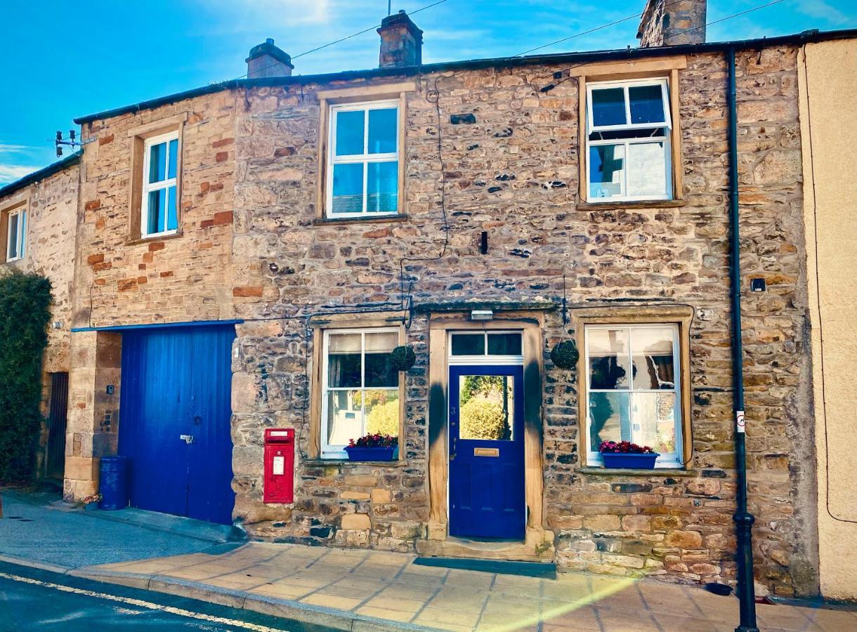 The Old Post Office - Giggleswick Villa Buitenkant foto